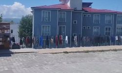 Göreni Duygulandıran İyilik Reyonu İhtiyacı Olan Ücretsiz Alıyor