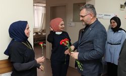 Sivas'ta AK Parti Heyetinden Sağlık Çalışanlarına Anlamlı Destek