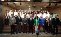 Sivas'ta öğrenciler müzikle eğitime mola verdi