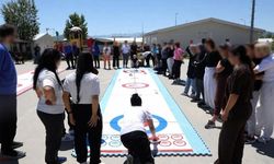 Hafik'te kadın mahkumlara Floor Curling etkinliği