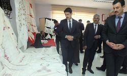 Ulaş'ta el sanatları sergisi açıldı