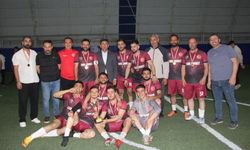 Zara'da öğretmen Ayla Kara adına futbol turnuvası düzenlendi