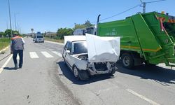 Şarkışla'da iki otomobilin çarpıştığı kazada 2 kişi yaralandı