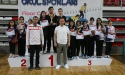Floor Curling Türkiye Şampiyonası Sivas'ta nefes kesti