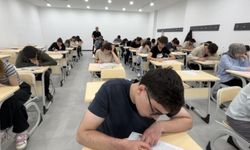 Sivas'taki Üniversite Adayları Sınav Heyecanını Provalarla Atıyor!