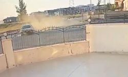 Sivas'ta araç kontrolden çıktı, duvara çarptı