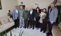 Sivas’ta Babalar Günü’nde şehit babasına anlamlı ziyaret