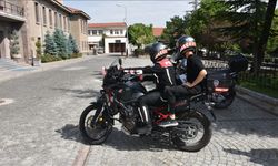 Sivas'ta polisler 9 öğrenciyi sınava yetiştirdi