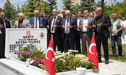 Zafer Partisi Heyetinden Anlamlı Ziyaret: Şehitler Rahmetle Anıldı