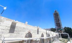 Sivas Ulu Camii'nde restorasyon hızlandı, tarihi yapıda ince işçilik dikkat çekiyor