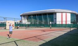 Sivas'ta tenis heyecanı başladı