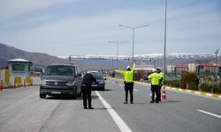 Sivaslı sürücüler dikkat! Bu yolda PTS devrede olacak
