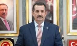 "Bizim davamız makam değil, hizmet davasıdır"
