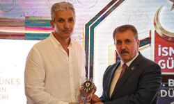 Sivas'taki Ödül Töreninde Gözler Yazıcıoğlu Soruşturmasına Çevrildi