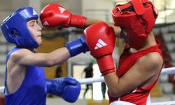 Sivas'ta ringlerde U13 mücadelesi sürüyor