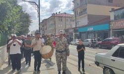 Sivas'ta engelleri yıkan askerlik provası