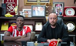 Sivasspor’dan Orta Sahaya Genç Takviye
