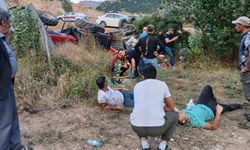 Sivas'ta traktör şarampole devrildi: 4 yaralı