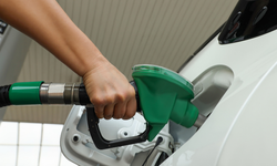 Motorine Zam Geldi Şimdi Sıra Benzinde