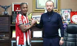 Sivasspor Jonathan Okoronkwo ile yolları ayırdı