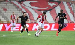 Sivasspor, Manisa FK Karşısında 2-2’yi Korudu