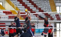 Sivas’ta 4. Kamu Spor Oyunları Voleybol Turnuvası başladı