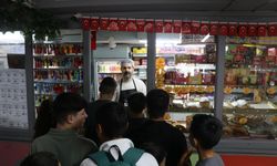 Sivas'ta askıda tost öğrencileri sevindiriyor