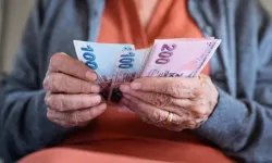 Milyonlarca emekliyi ilgilendiriyor: En düşük emekli maaşı için kritik gelişme