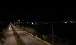 Sivas Cumhuriyet Üniversitesi yolu ışıl ışıl