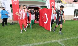 Sivas’ta Sahada Dostluk, Gönüllerde Kardeşlik