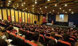 Sivas'ta Gazze’de Üniversite Olmak konuşuldu