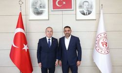 Sivas spor yatırımlarını Ertem, Hamza Yerlikaya’ya Ankara'da anlattı