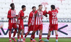 Sivasspor evinde 3 puan hasretini sonlandırdı