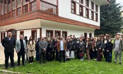 Derslerini tarihi mekanlarda yaptılar