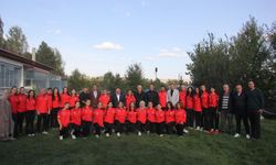 Sivas'ta İşitme engelli kadın güreşçiler, ilk Avrupa Şampiyonası'na hazırlandı