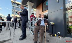 93 Yaşındaki İsmail Akbaş, TSO Seçimlerinde Oyunu Kullandı