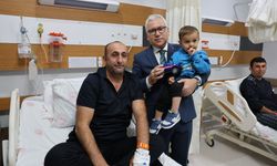 Vali Şimşek’ten tedavi gören işçilere geçmiş olsun ziyareti