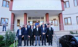 Hakan Aksu’dan AK Parti’ye Katılan Koyulhisar Belediye Başkanına Ziyaret