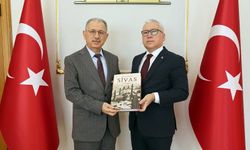 Vali Şimşek, Salih Şahin’i Makamında Kabul Etti