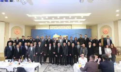 Kampüste iftar: Abdullah Güler ve Rektör Şengönül öğrencilerle buluştu