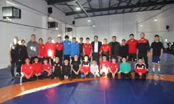 Şampiyonlar Unutulmadı! Sivas’ta Alkışlanan O Görüntüler!