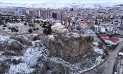 Sivas’ta uçurumun kıyısındaki sır: 1300 yıllık türbe