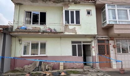 Ocağa Bıraktığı Yemeği Unutup Ekmek Almaya Gitti, İki Çocuğunu Kaybetti