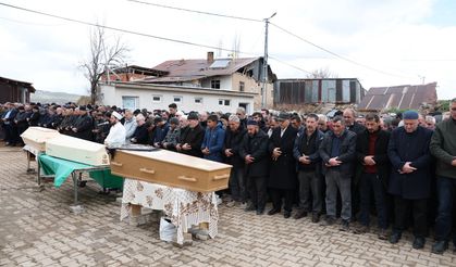 Sivas’ta Yürek Yakan Kaza 3 Kişi Son Yolculuğuna Uğurlandı