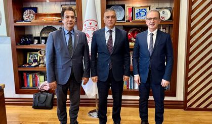 Rektör Şengönül'den Maliye Bakanlığı'na ziyaret