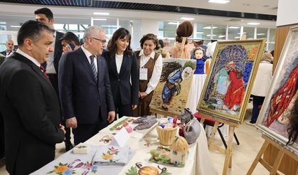 Sivas’ta hayat boyu öğrenme sergisi açıldı