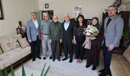 Sivas’ta Babalar Günü’nde şehit babasına anlamlı ziyaret