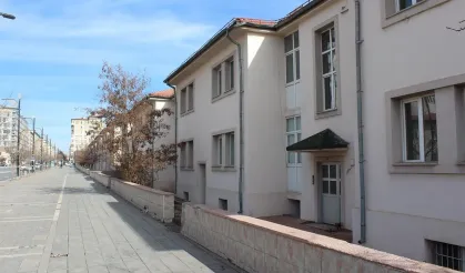 Sivas'ın lojmanlarındaki belirsizliğe butik çözüm mü?