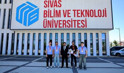 Dünya şampiyonlarına görkemli karşılama