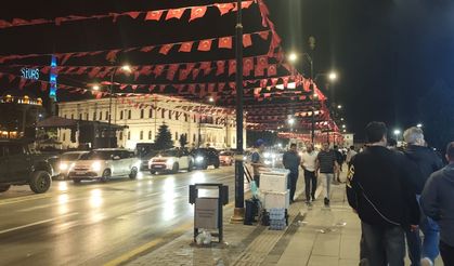 Sivas’ı Komşularından Ayıran Gece Canlılığı